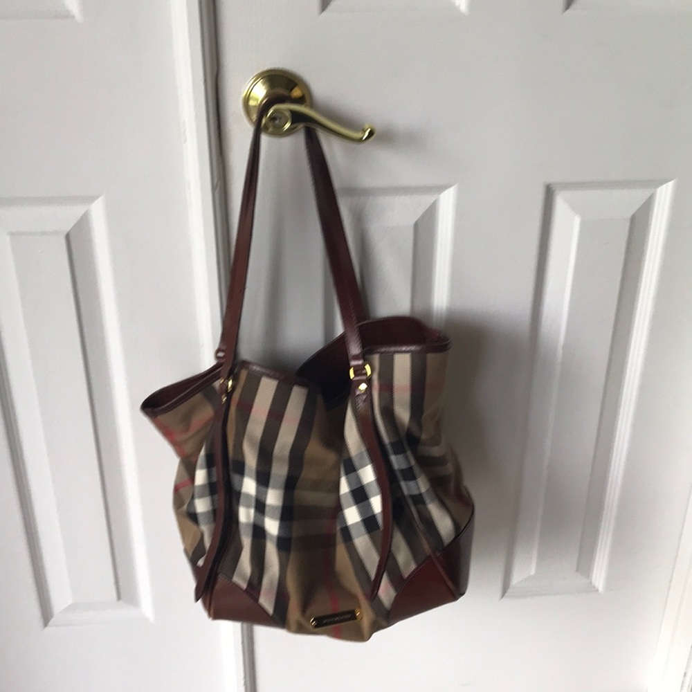 Burberry Purse